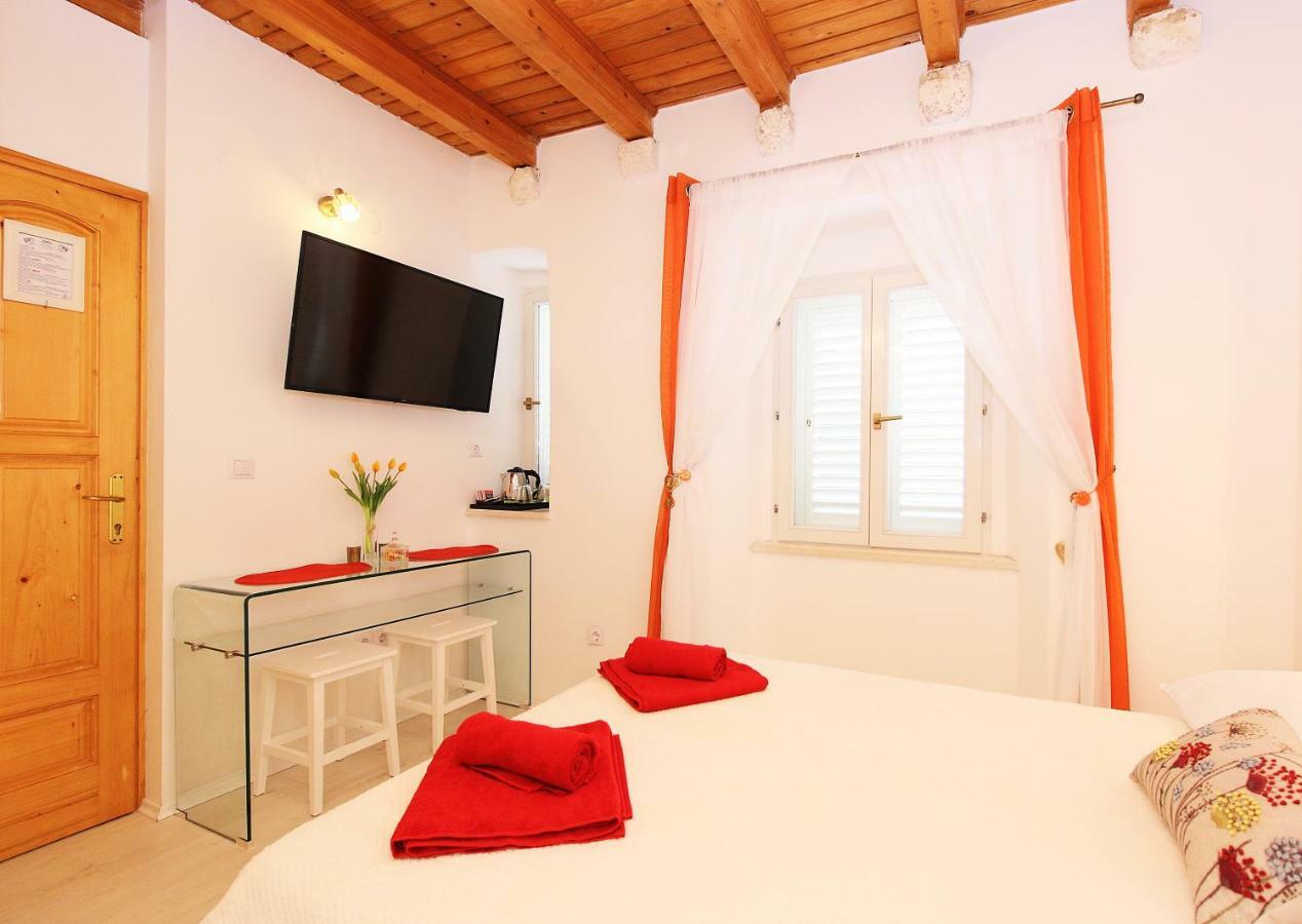 Angelus Rooms Ragusa Esterno foto
