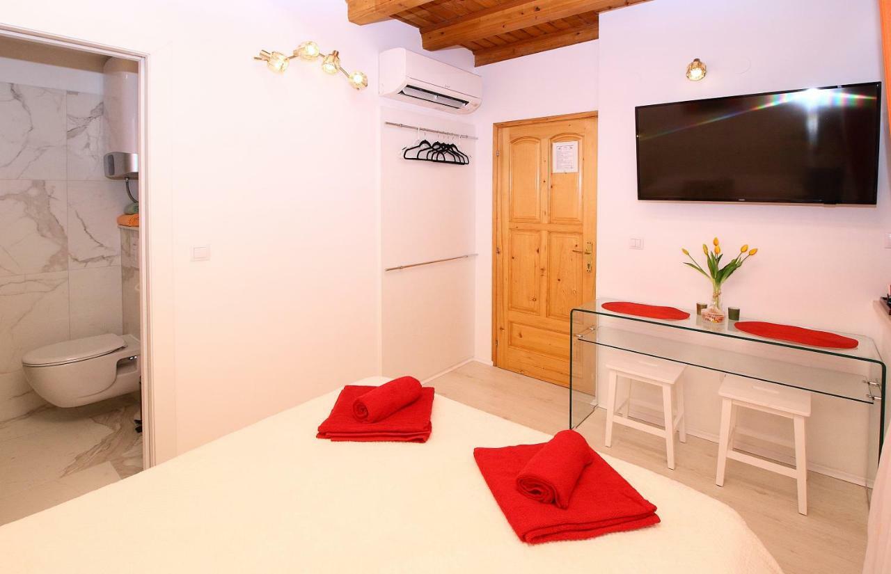 Angelus Rooms Ragusa Esterno foto